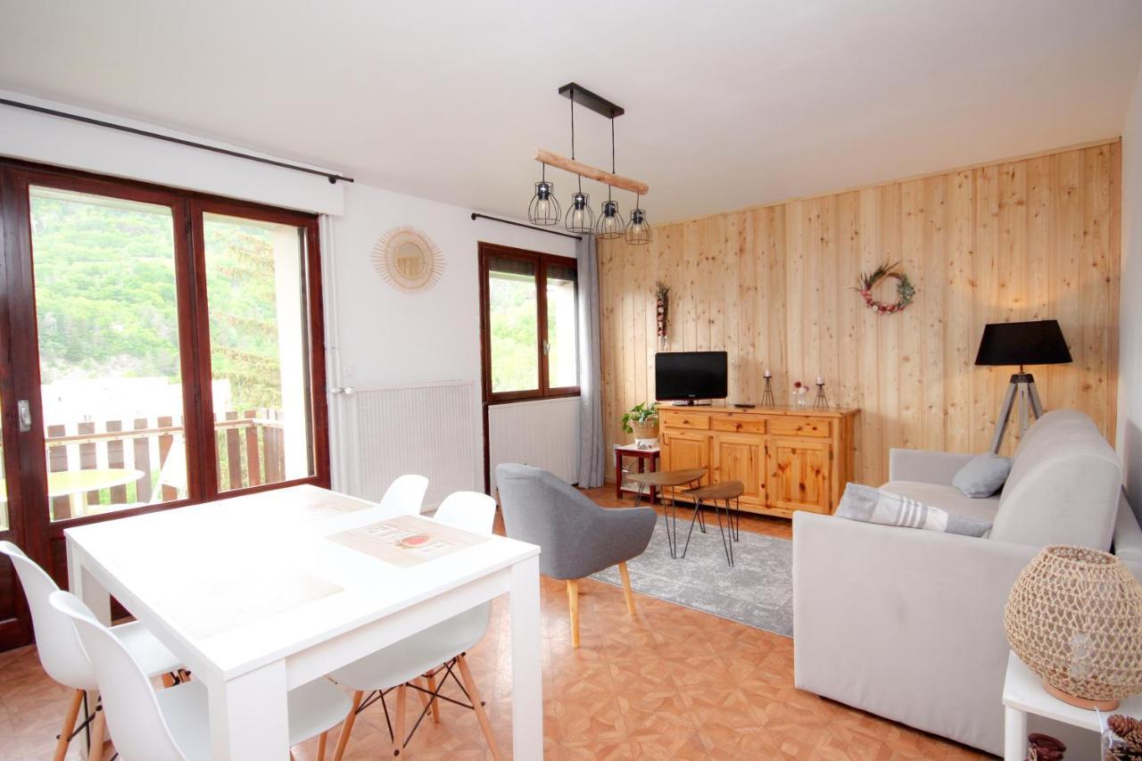 Coquet Appartement Type 2 De 56 M² En Centre Ville Бриансон Экстерьер фото